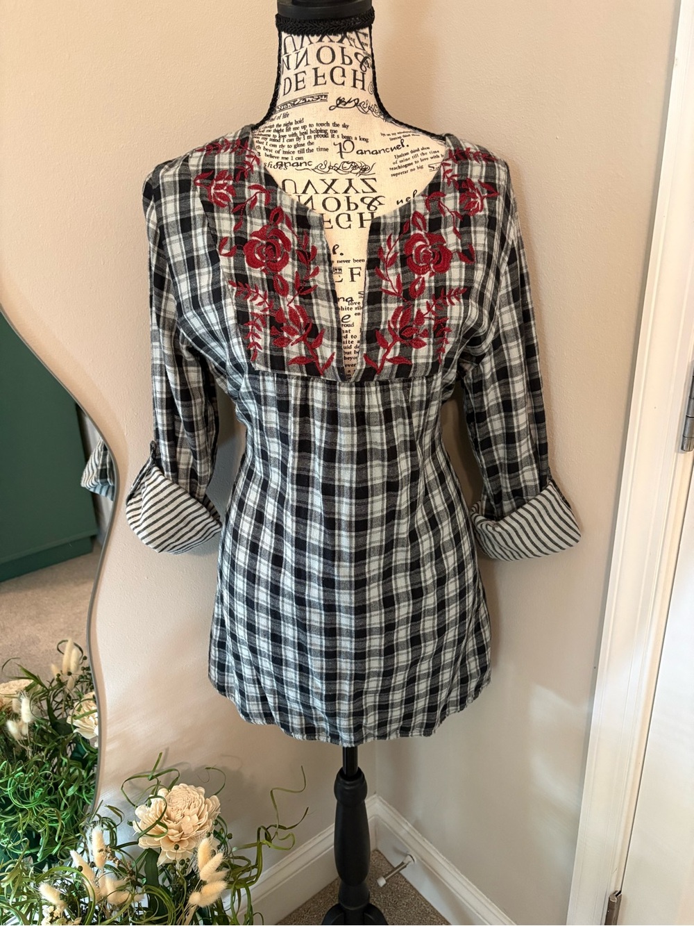 En Creme Black & Light Blue Plaid Tunic with Red Floral Embroidery